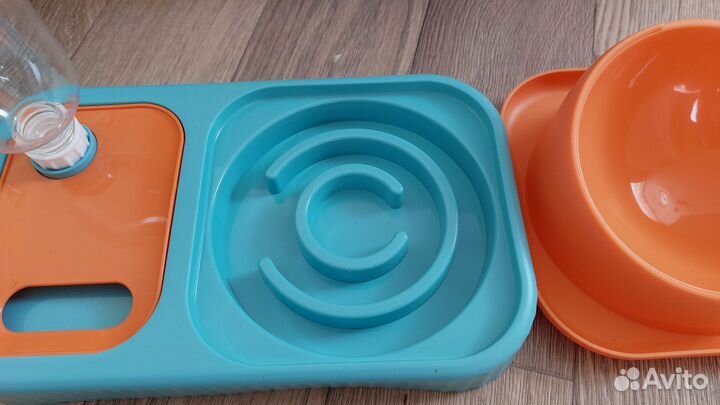 Миска автопоилка для кошек и собак мелких пород