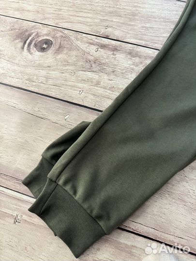 Спортивные штаны Tommy Hilfiger зеленые