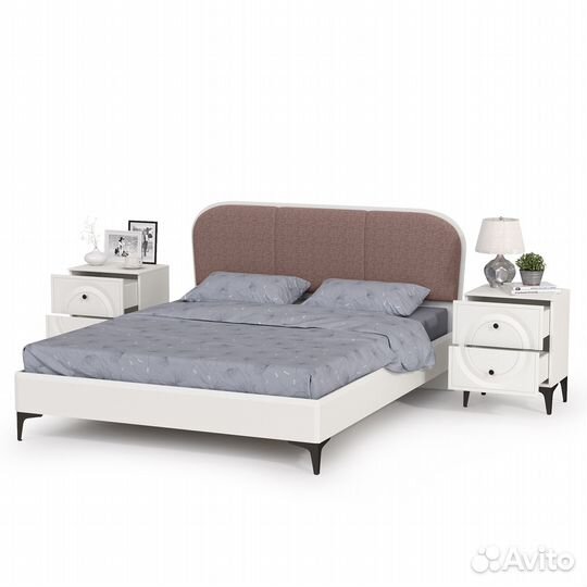 Кровать с мягкой спинкой 1600 Валенсия с ортопедическим основанием и двумя тумбами, цвет белый шагре