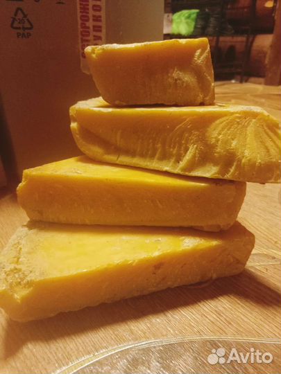 Воск пчелиный