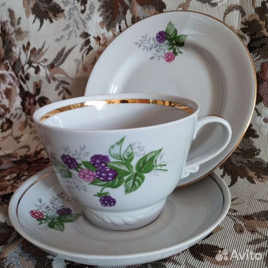 Набор фарфоровых стопок СССР