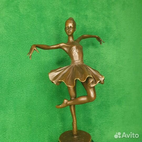 Бронзовая статуэтка Балерина Поза 4