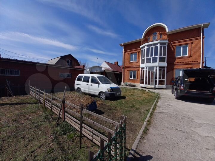 Дом 147,6 м² на участке 6 сот.