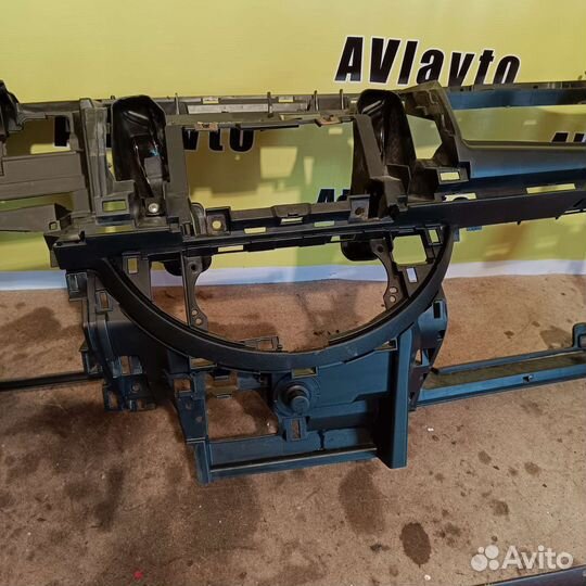 Основание скелет панели Nissan Note E11