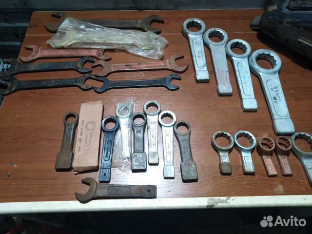 Ключ ударный гаечный кольцевой  27 мм