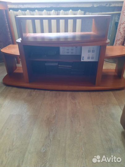 Тумба под телевизор