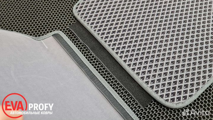 Ева коврики на Toyota Camry v40
