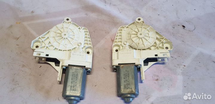 Audi A8 D4 Стеклоподъёмник Двери Мотор