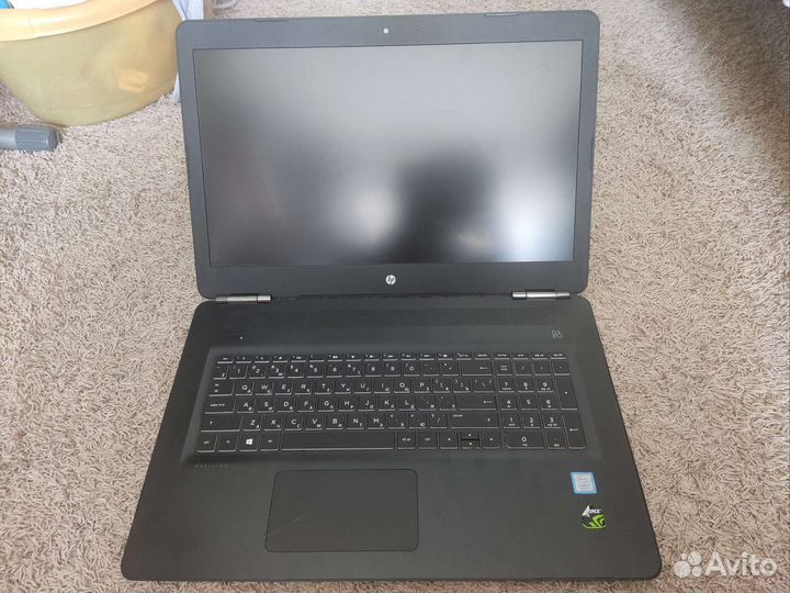 Ноутбук HP pavilion 17-ab309ur