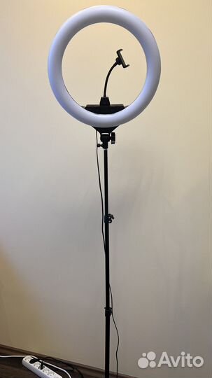 Кольцевая лампа со штативом 45см