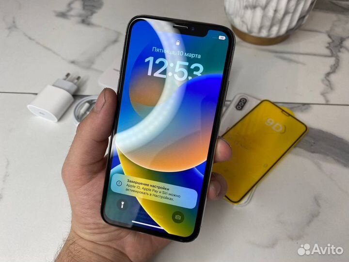 iPhone Xs, 64 ГБ