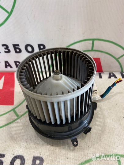 Мотор печки Nissan Qashqai J10E HR16DE 2010