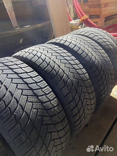 Nankang EX-500 235/40 R18 96