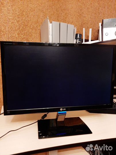 Монитор LG flatron e2360v