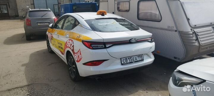 Аренда автомобилей для такси без залога и депозита