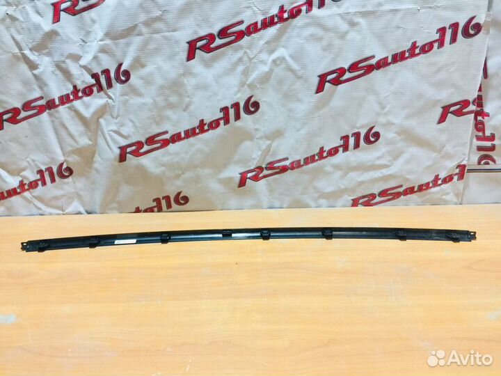 Молдинг бампера передний Land Rover Range Rover 4