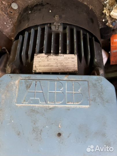 Электродвигатель