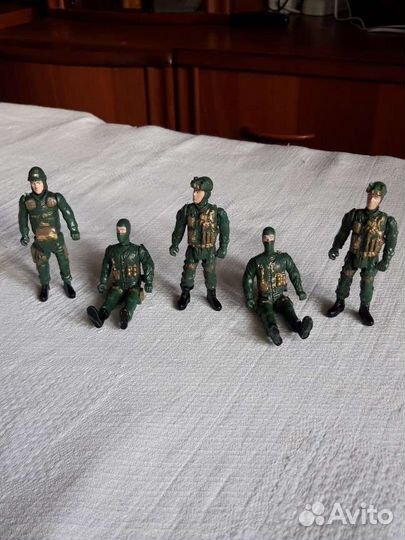 Солдатики подвижные