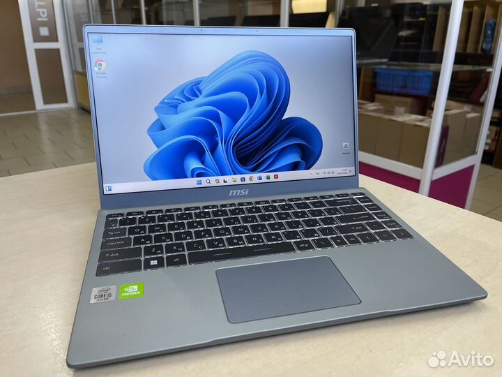 Ноутбук Msi 14'/Core i5-10Gen/8GB/MX330/SSD