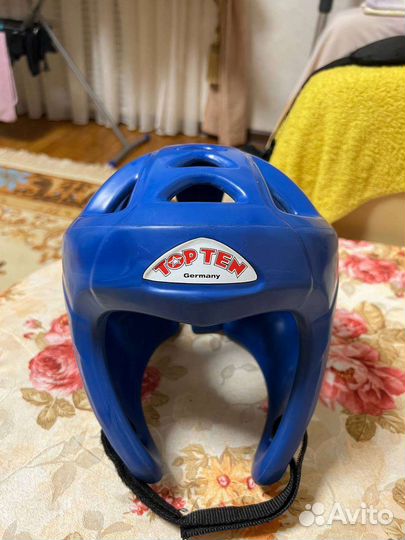 Боксерский шлем top ten резиновый
