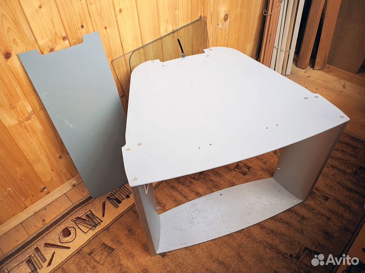 Тумба под телевизор