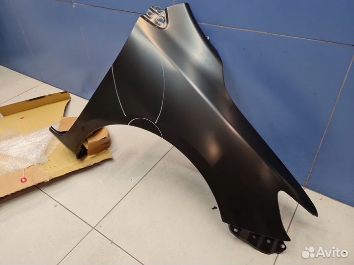 Крыло переднее правое Toyota Corolla E15 2006-2013