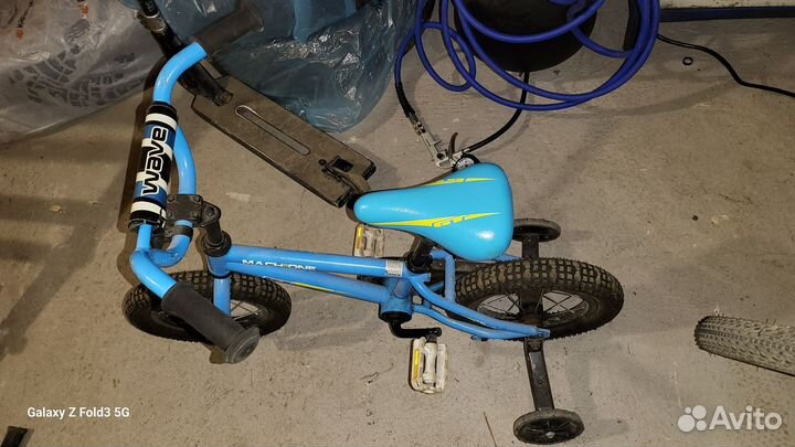 Велосипед детский GT с доп. колёсами