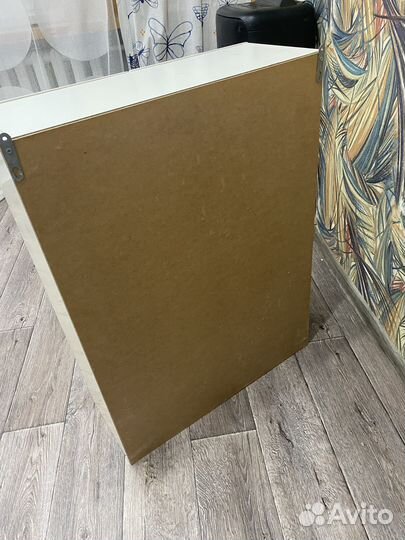 Шкаф навесной в ванную бу