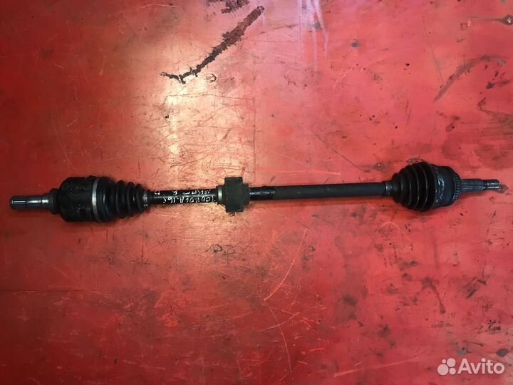 Привод правый Toyota Corolla E120 1.6 МКПП 3zz