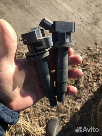 Катушки зажигания тойота Авенсис 2007 г 1,8