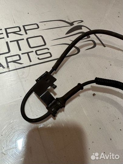 Датчик abs передний левый Kia Soul AM G4FC 2009