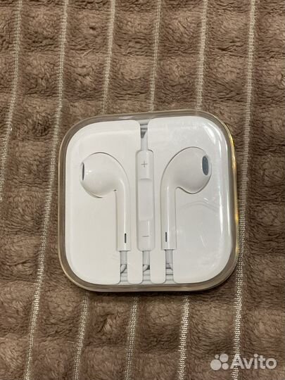 Наушники earpods
