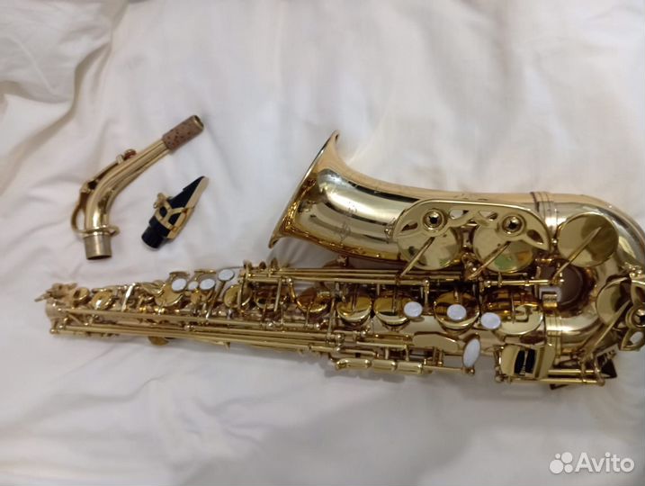 Саксофон альт бу