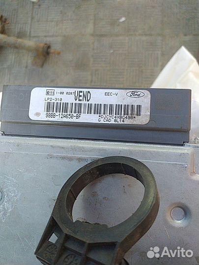 Ford mondeo1-2 focus 1 escort zetec 1.6l эбу блок