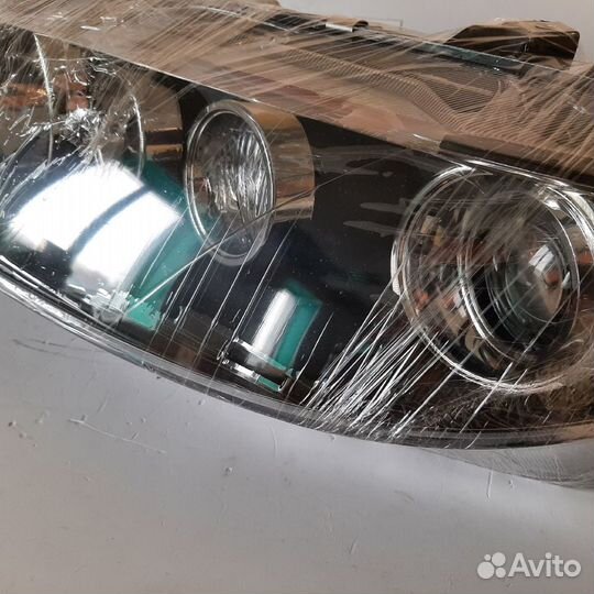 Фара передняя левая Mazda 6 GG черная