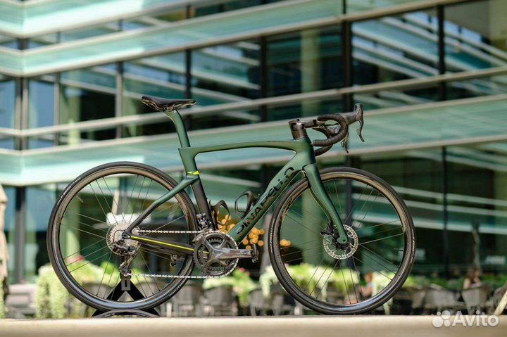 Pinarello Dogma F Disc Grandfondo Anniversary