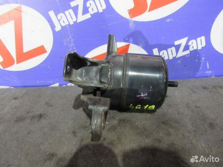 Подушка двигателя Mitsubishi Colt Z25A (2002-2012)
