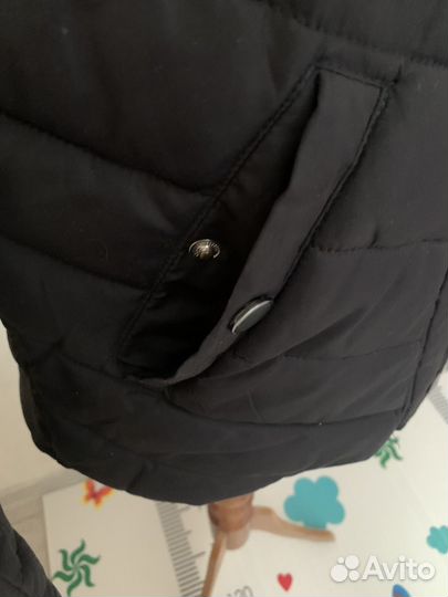 Куртка женская стеганая H&M демисезон черная 44