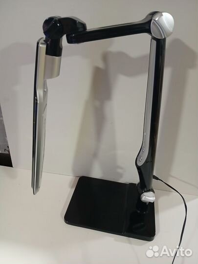 Лампа настольная