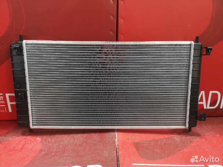 Радиатор двс tadashi TD-036-7200, 52494386 на Chev