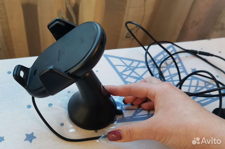 Автомобильная зарядка беспроводная для Nokia lumia