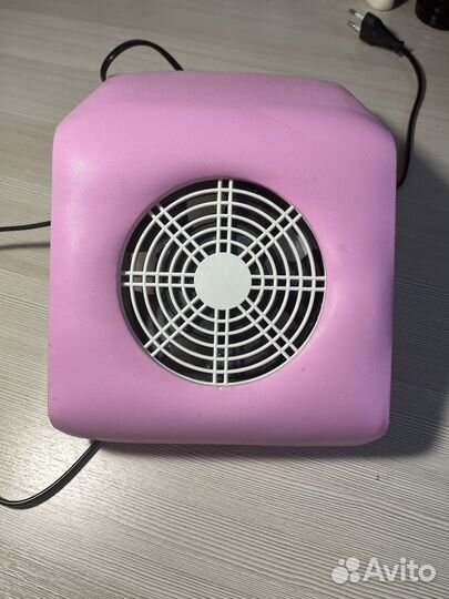 Пылесос для маникюра и педикюра