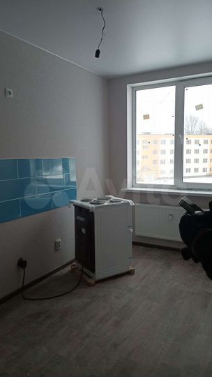 2-к. квартира, 56,4 м², 2/4 эт.