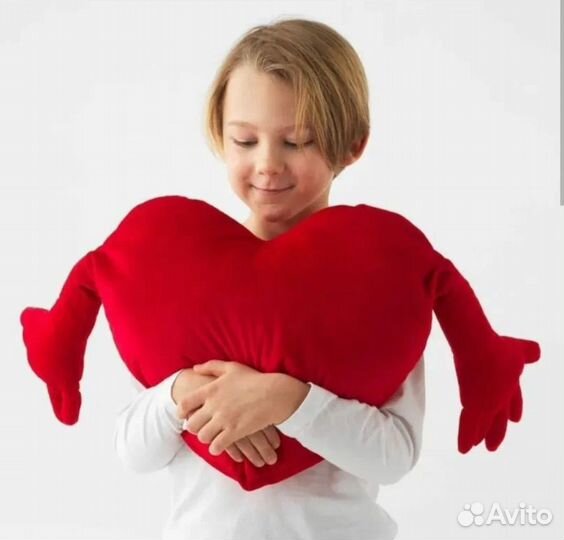 IKEA Фамниг йэрта подушка Сердце большое