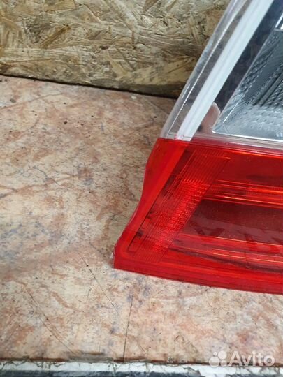 Фонарь задний правый дорест Skoda Octavia (A7) 201