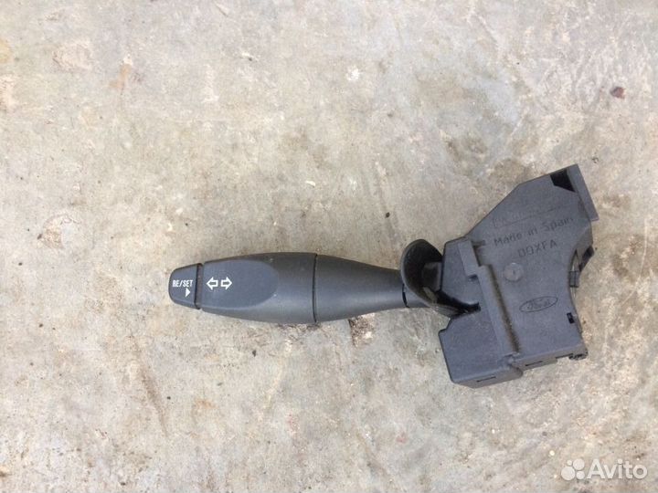 Подрулевой переключатель левый Ford Fusion