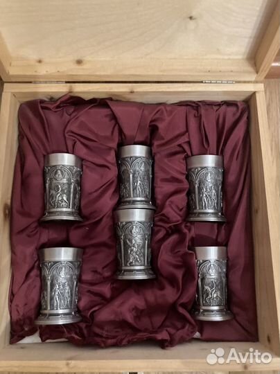 Набор стопок в деревянном ящике,6шт