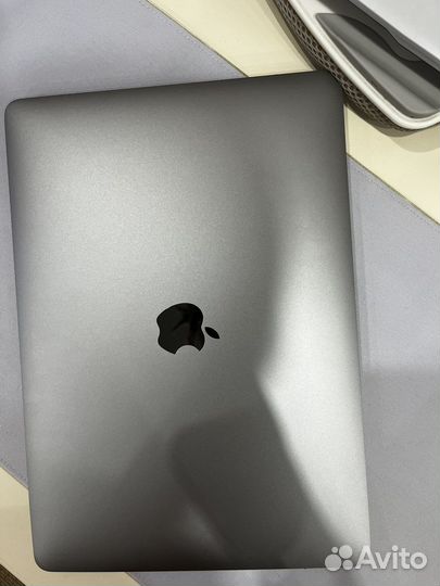 Macbook pro 13 2019