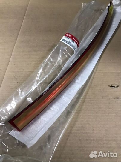 Центральный фонарь Kia Sportage (ql) 87310f1000