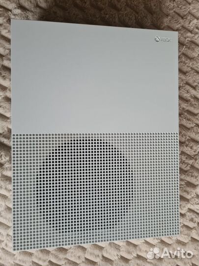 Игровая приставка xbox one s 1 tb